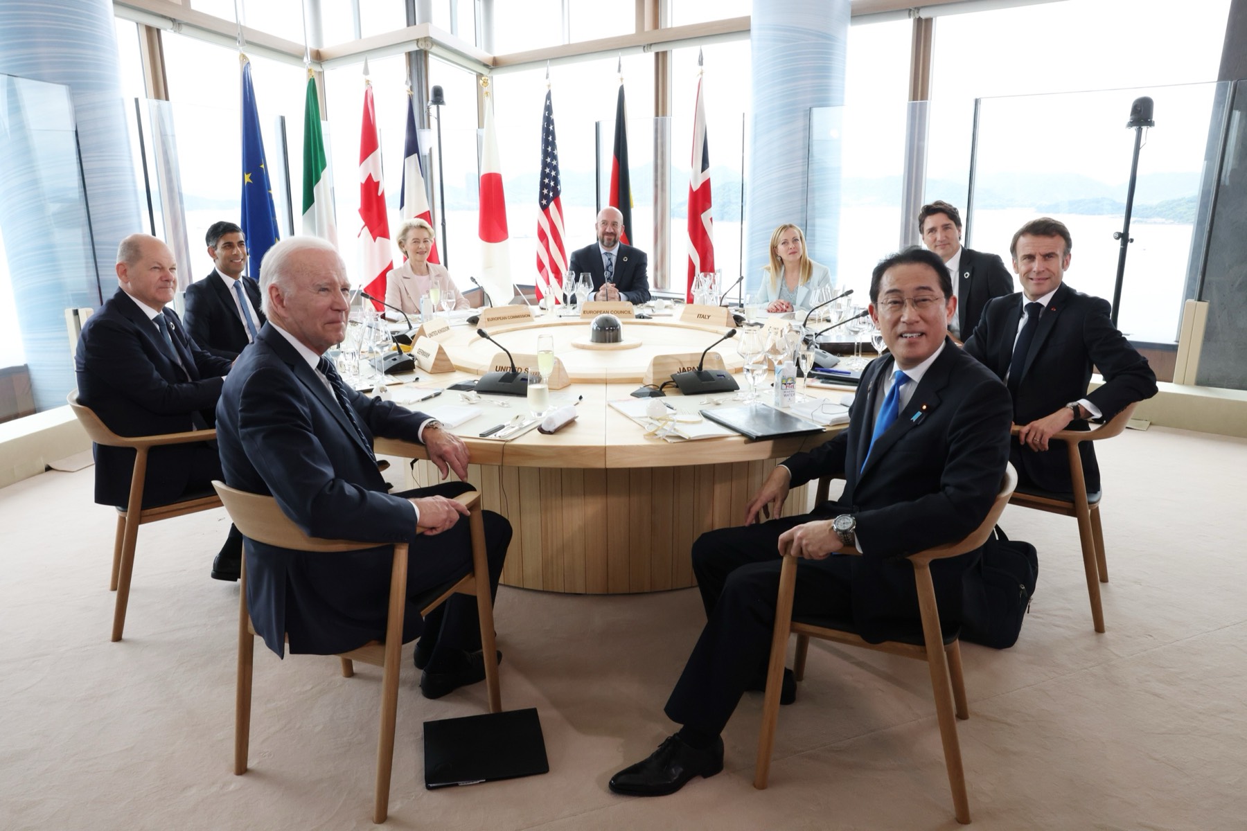 Institutional and diplomatic photography for international organisations and governments